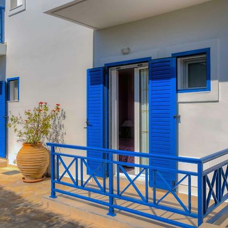 Elegant 1Br By Heraklion Beach Sun &Comfort Await Amoudara  Bagian luar foto