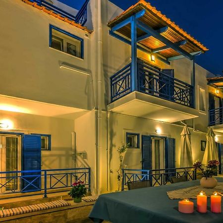 Elegant 1Br By Heraklion Beach Sun &Comfort Await Amoudara  Bagian luar foto