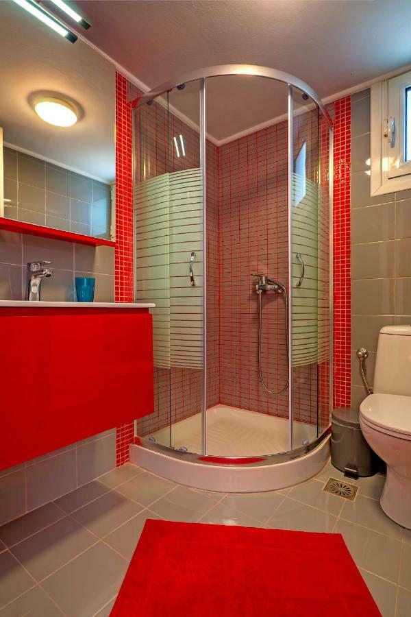Elegant 1Br By Heraklion Beach Sun &Comfort Await Amoudara  Bagian luar foto